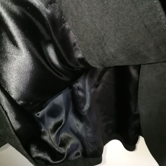 Vintage 80s Black Suede Leather Blazer & Knee Length Skirt 2 Piece Skirt Suit M - Picture 9 of 16